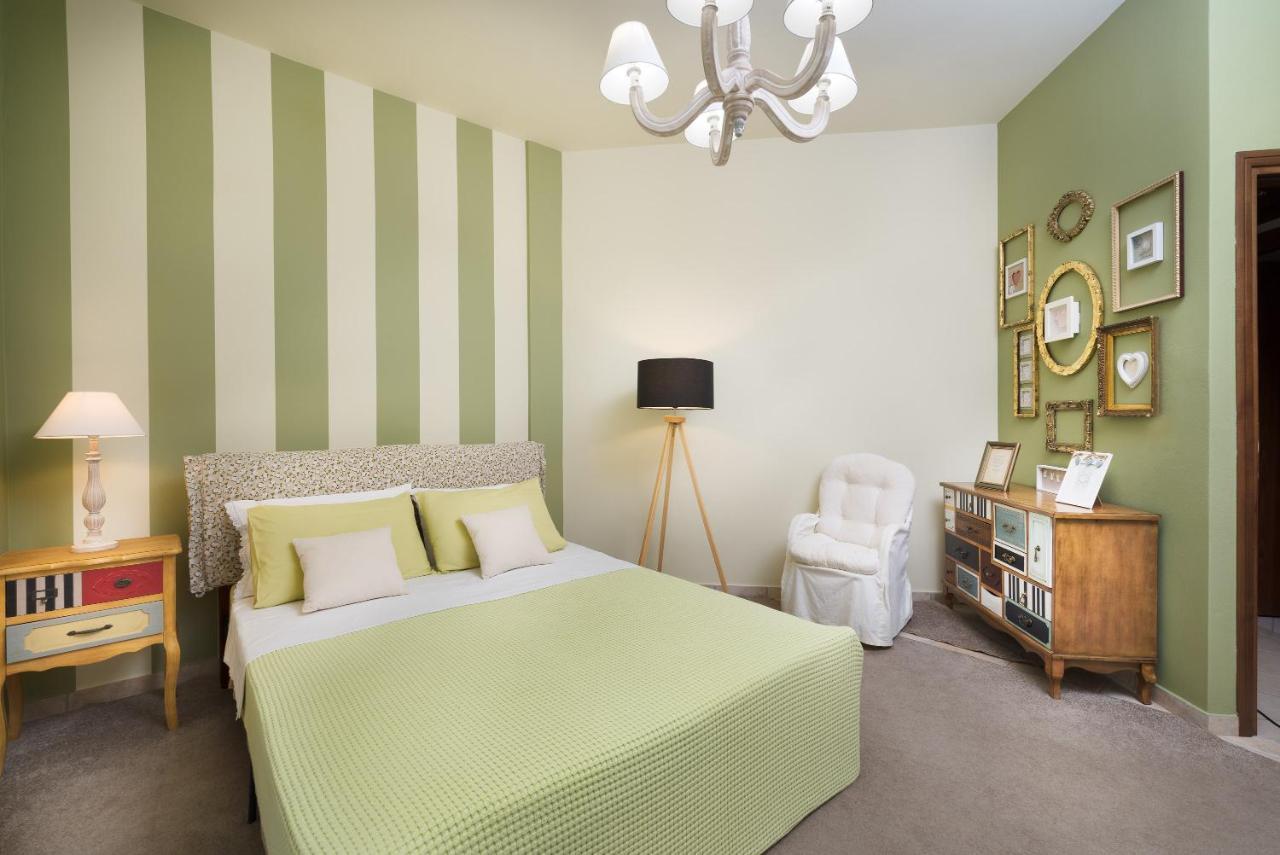 Golden Crest Villa 赫索尼索斯 外观 照片
